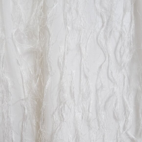 🤍 White Feather Shorts - Perfect for Pool Party or the Bride-to-Be! 🤍 - Picture 4 of 6